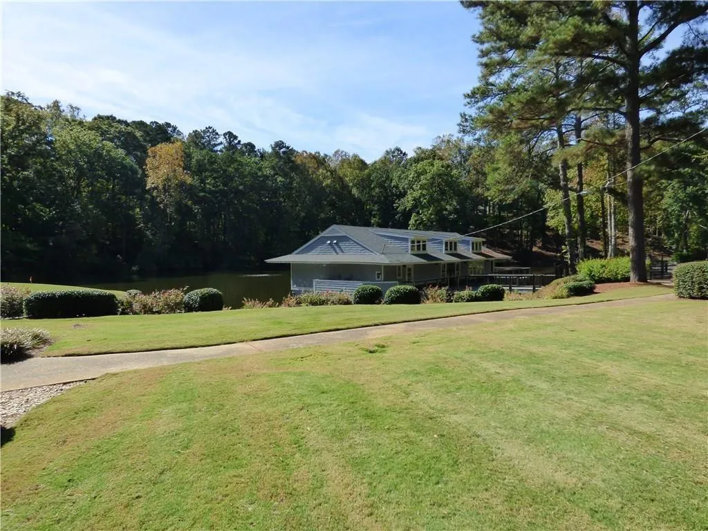 505 Clipper Trail, Sandy Springs, Georgia 30328, 4 Bedrooms Bedrooms, ,3 BathroomsBathrooms,Residential,Sold,505 Clipper Trail,7215339