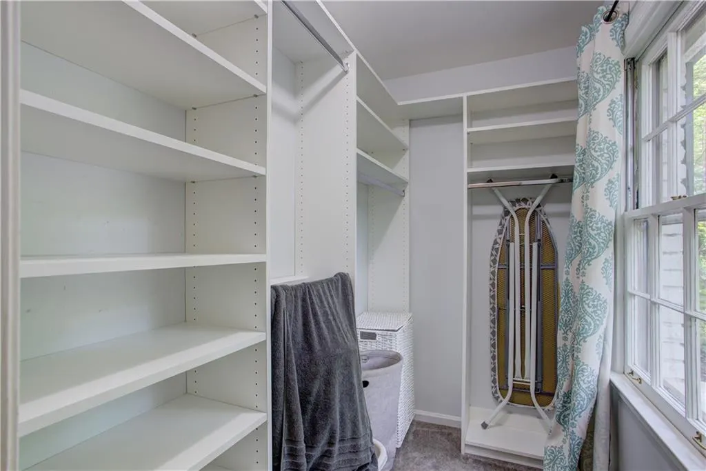 505 Clipper Trail, Sandy Springs, Georgia 30328, 4 Bedrooms Bedrooms, ,3 BathroomsBathrooms,Residential,Sold,505 Clipper Trail,7215339