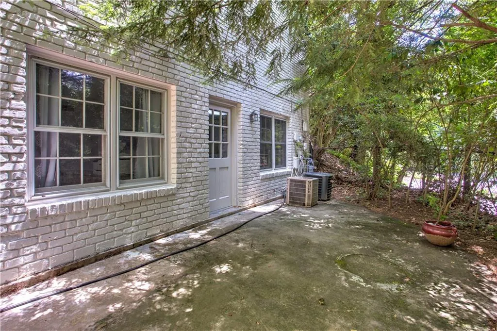 505 Clipper Trail, Sandy Springs, Georgia 30328, 4 Bedrooms Bedrooms, ,3 BathroomsBathrooms,Residential,Sold,505 Clipper Trail,7215339