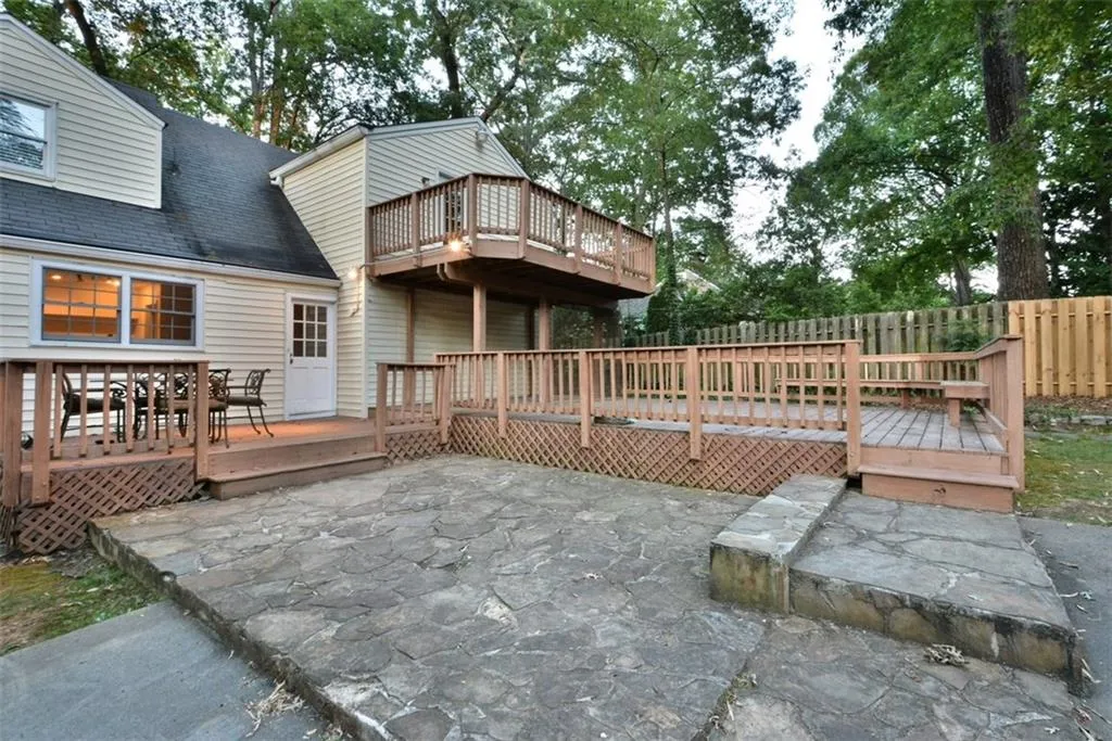 2700 Osborne Road Ne, Brookhaven, Georgia 30319, 5 Bedrooms Bedrooms, ,4 BathroomsBathrooms,Residential,Sold,2700 Osborne Road Ne,5819503 2700 Osborne Road Ne, Brookhaven, Georgia 30319, 5 Bedrooms Bedrooms, ,4 BathroomsBathrooms,Residential,Sold,2700 Osborne Road Ne,5819503