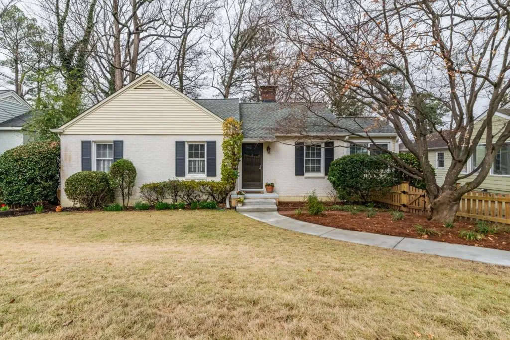 361 Lofton Road Nw, Atlanta, Georgia 30309, 2 Bedrooms Bedrooms, ,1 BathroomBathrooms,Residential,Sold,361 Lofton Road Nw,5811491