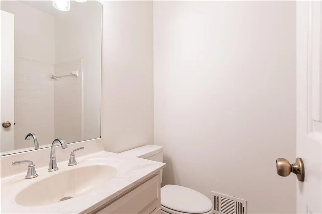 2226 Bohler Road Nw, Atlanta, Georgia 30327, 3 Bedrooms Bedrooms, ,2 BathroomsBathrooms,Residential,For Sale,2226 Bohler Road Nw,7669169