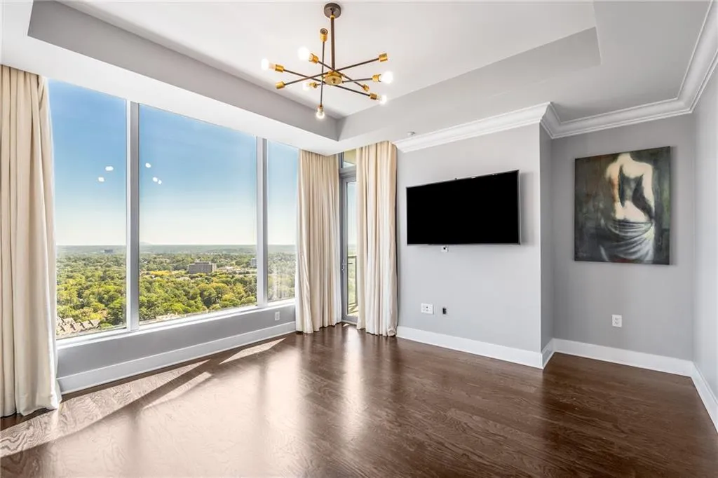 3630 Peachtree Road Ne Unit 2404, Atlanta, Georgia 30326, 2 Bedrooms Bedrooms, ,2 BathroomsBathrooms,Residential,For Sale,3630 Peachtree Road Ne Unit 2404,7665165