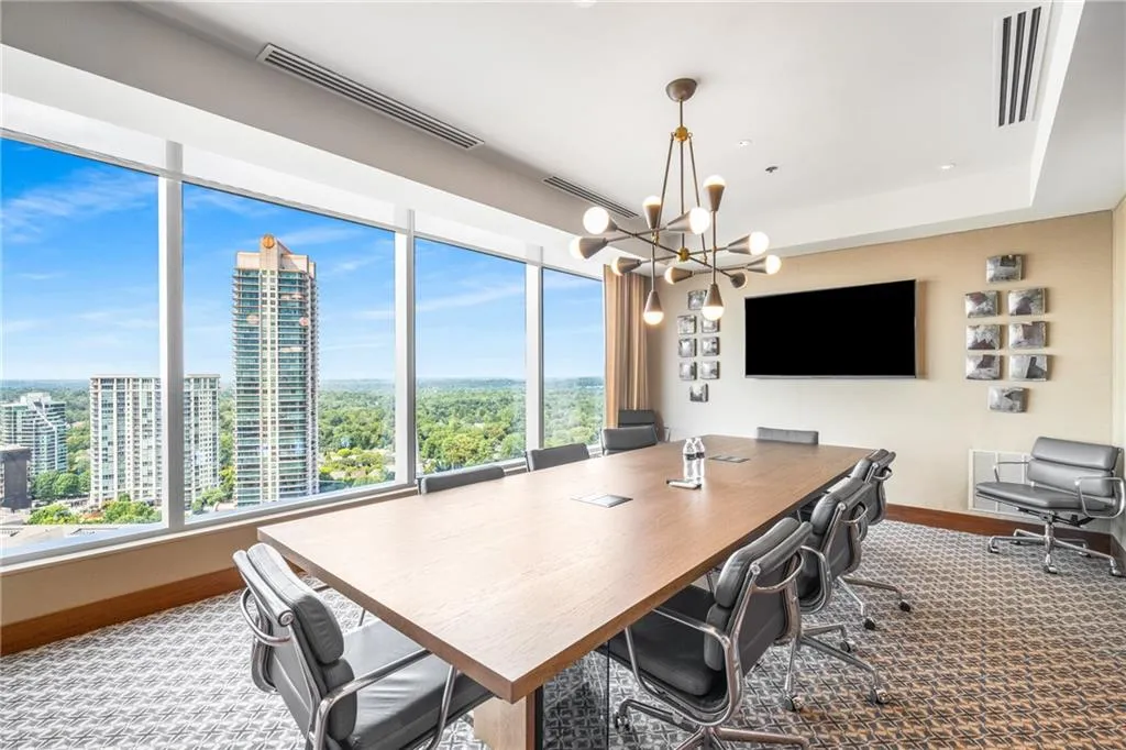3630 Peachtree Road Ne Unit 2404, Atlanta, Georgia 30326, 2 Bedrooms Bedrooms, ,2 BathroomsBathrooms,Residential,For Sale,3630 Peachtree Road Ne Unit 2404,7665165