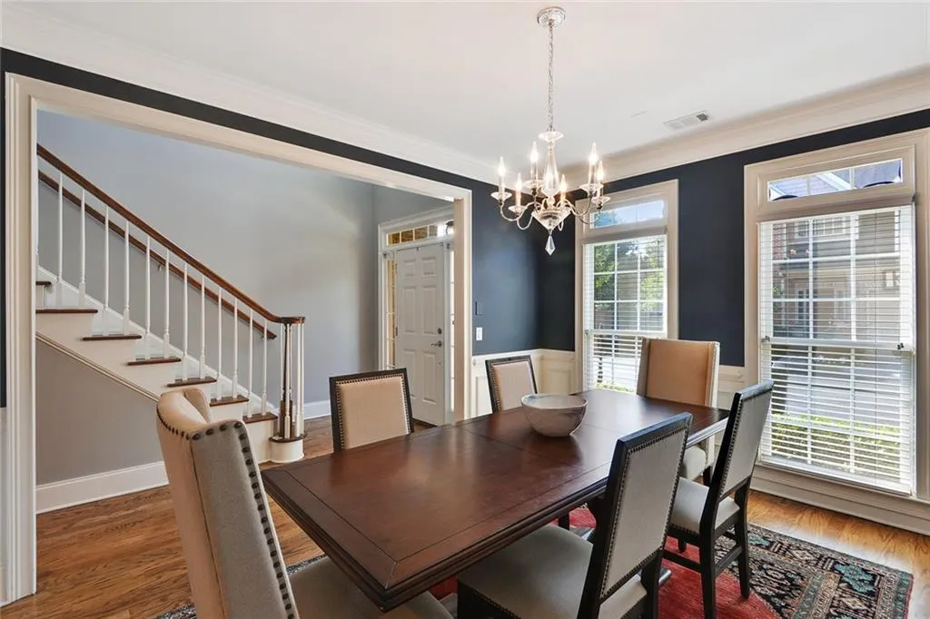 200 Mystic Court, Atlanta, Georgia 30342, 3 Bedrooms Bedrooms, ,3 BathroomsBathrooms,Residential,Sold,200 Mystic Court,6023952