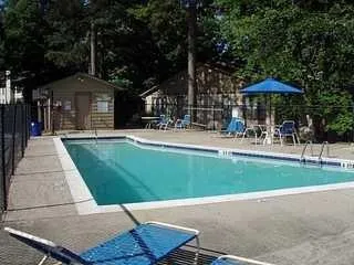 9400 Roberts Drive Unit 6r, Atlanta, Georgia 30350, 1 Bedroom Bedrooms, ,1 BathroomBathrooms,Residential,Sold,9400 Roberts Drive Unit 6r,5879415