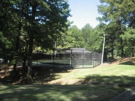 9400 Roberts Drive Unit 6r, Atlanta, Georgia 30350, 1 Bedroom Bedrooms, ,1 BathroomBathrooms,Residential,Sold,9400 Roberts Drive Unit 6r,5879415