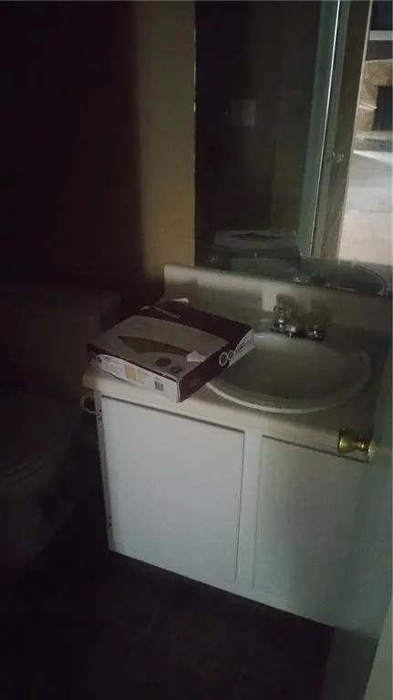 9400 Roberts Drive Unit 6r, Atlanta, Georgia 30350, 1 Bedroom Bedrooms, ,1 BathroomBathrooms,Residential,Sold,9400 Roberts Drive Unit 6r,5879415