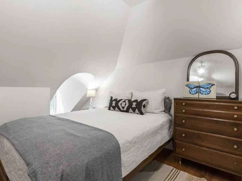 6300 Riverwood Drive, Sandy Springs, Georgia 30328, 5 Bedrooms Bedrooms, ,5 BathroomsBathrooms,Residential,Sold,6300 Riverwood Drive,6788238