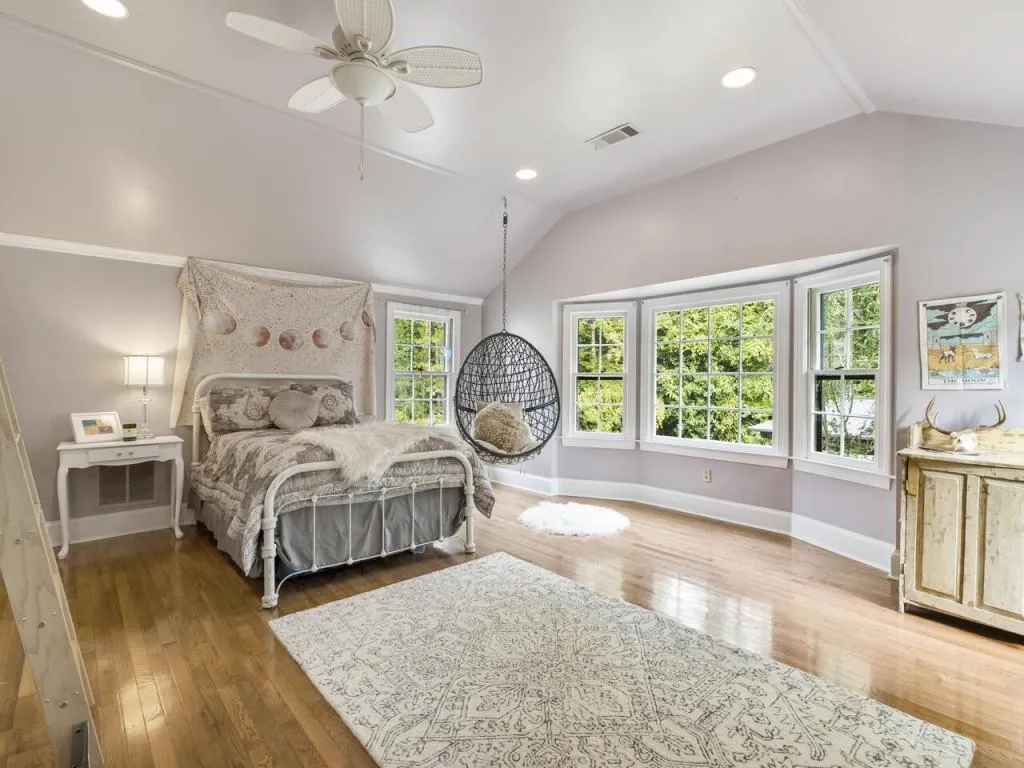 6300 Riverwood Drive, Sandy Springs, Georgia 30328, 5 Bedrooms Bedrooms, ,5 BathroomsBathrooms,Residential,Sold,6300 Riverwood Drive,6788238