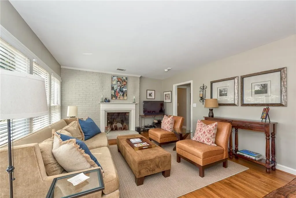 891 Cardova Drive Ne, Atlanta, Georgia 30324, 3 Bedrooms Bedrooms, ,1 BathroomBathrooms,Residential,Sold,891 Cardova Drive Ne,5656373