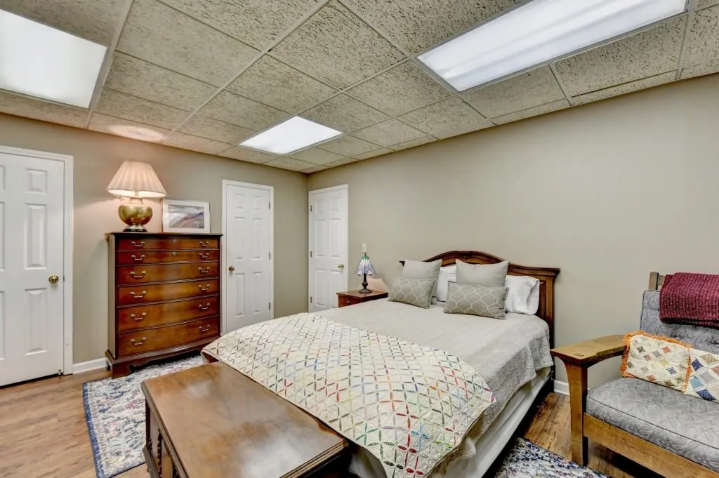 7265 Chattahoochee Bluff Drive, Sandy Springs, Georgia 30350, 4 Bedrooms Bedrooms, ,3 BathroomsBathrooms,Residential,Sold,7265 Chattahoochee Bluff Drive,7478222