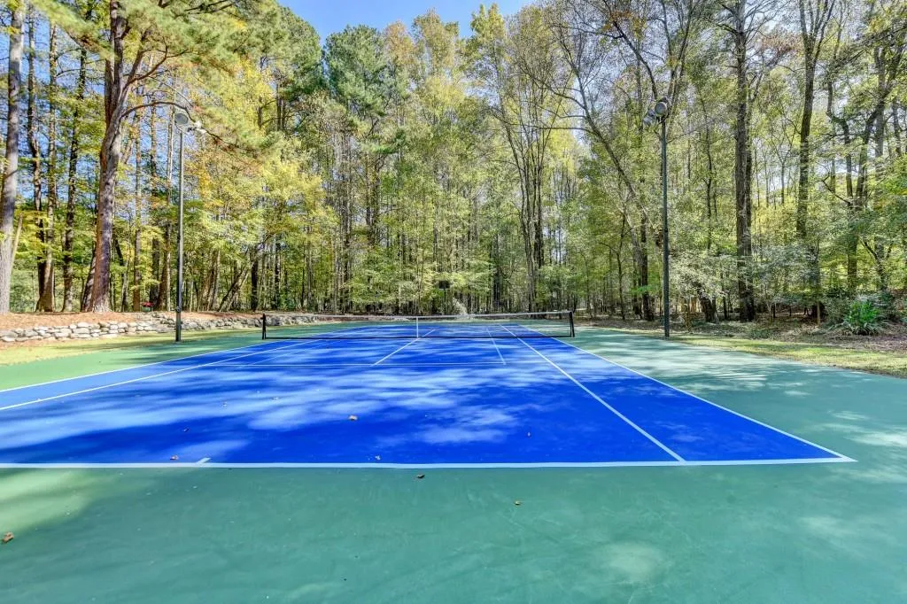7265 Chattahoochee Bluff Drive, Sandy Springs, Georgia 30350, 4 Bedrooms Bedrooms, ,3 BathroomsBathrooms,Residential,Sold,7265 Chattahoochee Bluff Drive,7478222