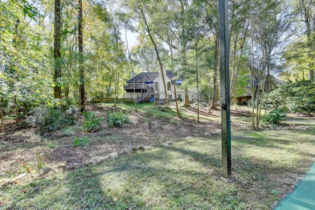 7265 Chattahoochee Bluff Drive, Sandy Springs, Georgia 30350, 4 Bedrooms Bedrooms, ,3 BathroomsBathrooms,Residential,Sold,7265 Chattahoochee Bluff Drive,7478222