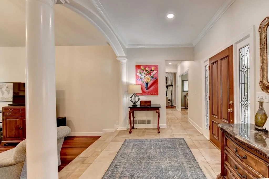7265 Chattahoochee Bluff Drive, Sandy Springs, Georgia 30350, 4 Bedrooms Bedrooms, ,3 BathroomsBathrooms,Residential,Sold,7265 Chattahoochee Bluff Drive,7478222