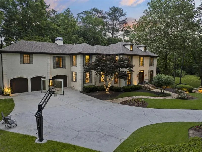 4575 Garmon Road, Sandy Springs, Georgia 30327, 6 Bedrooms Bedrooms, ,6 BathroomsBathrooms,Residential,Sold,4575 Garmon Road,7459016