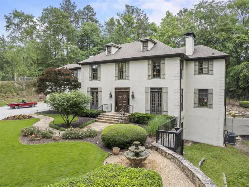 4575 Garmon Road, Sandy Springs, Georgia 30327, 6 Bedrooms Bedrooms, ,6 BathroomsBathrooms,Residential,Sold,4575 Garmon Road,7459016