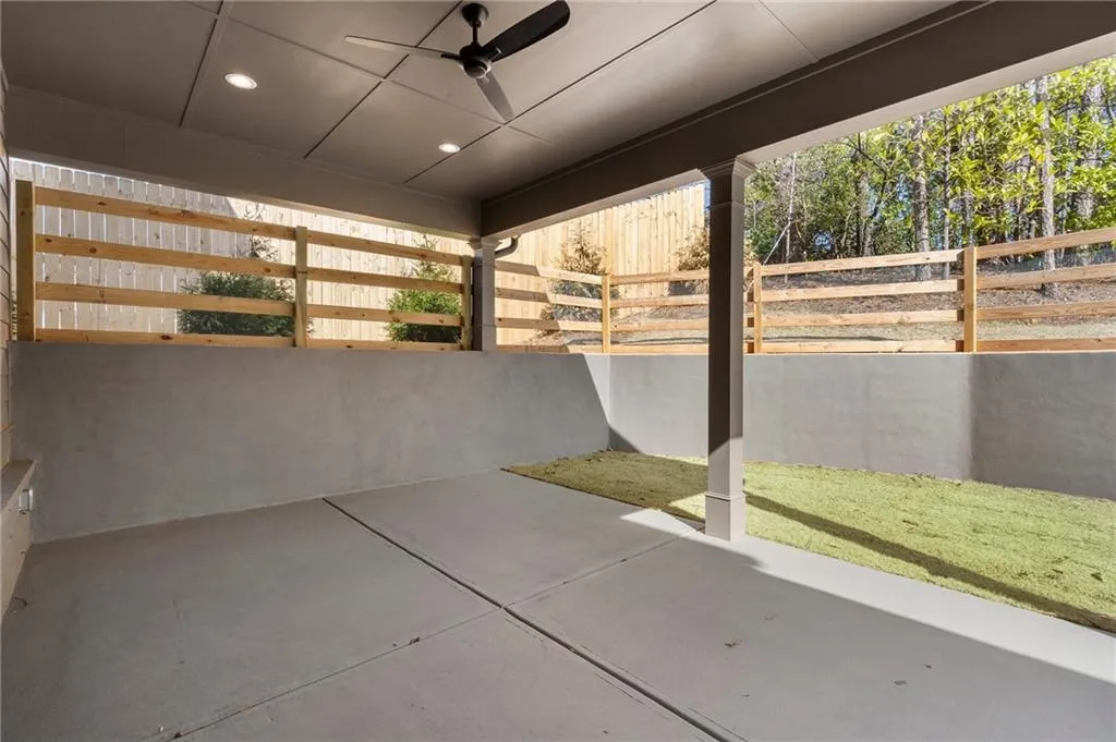 262 Green Hill Road Ne, Sandy Springs, Georgia 30342, 4 Bedrooms Bedrooms, ,3 BathroomsBathrooms,Residential,Sold,262 Green Hill Road Ne,7534064