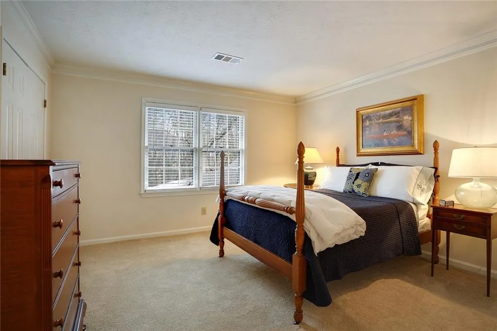 2360 Kimbrough Court, Sandy Springs, Georgia 30350, 6 Bedrooms Bedrooms, ,5 BathroomsBathrooms,Residential,Sold,2360 Kimbrough Court,5650983