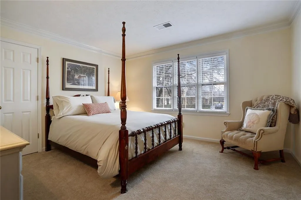 2360 Kimbrough Court, Sandy Springs, Georgia 30350, 6 Bedrooms Bedrooms, ,5 BathroomsBathrooms,Residential,Sold,2360 Kimbrough Court,5650983