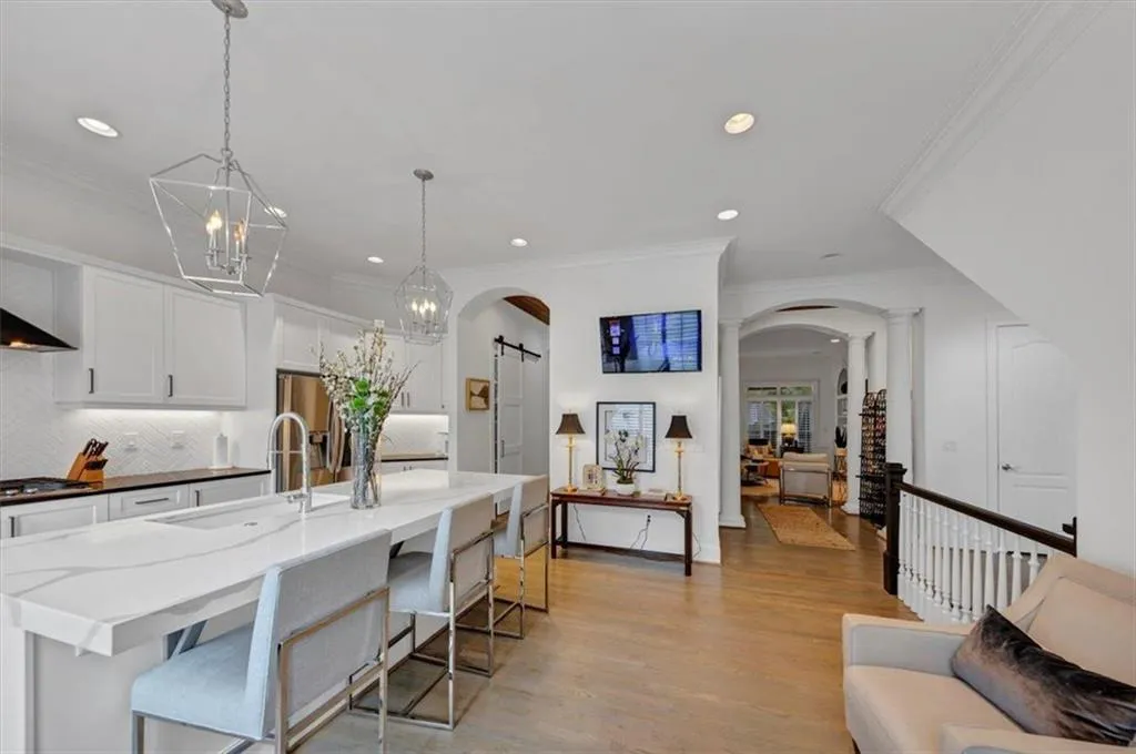4222 Rickenbacker Drive Ne Unit 9, Atlanta, Georgia 30342, 4 Bedrooms Bedrooms, ,4 BathroomsBathrooms,Residential,For Sale,4222 Rickenbacker Drive Ne Unit 9,7594314