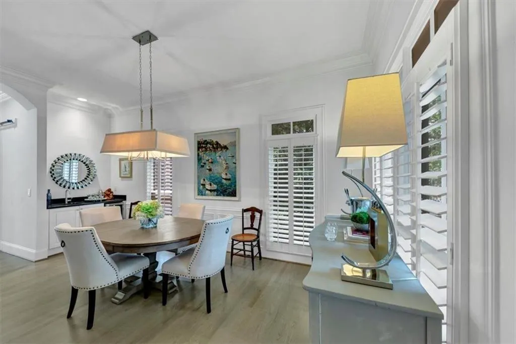 4222 Rickenbacker Drive Ne Unit 9, Atlanta, Georgia 30342, 4 Bedrooms Bedrooms, ,4 BathroomsBathrooms,Residential,For Sale,4222 Rickenbacker Drive Ne Unit 9,7594314