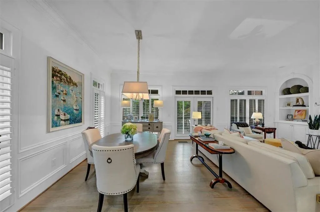 4222 Rickenbacker Drive Ne Unit 9, Atlanta, Georgia 30342, 4 Bedrooms Bedrooms, ,4 BathroomsBathrooms,Residential,For Sale,4222 Rickenbacker Drive Ne Unit 9,7594314