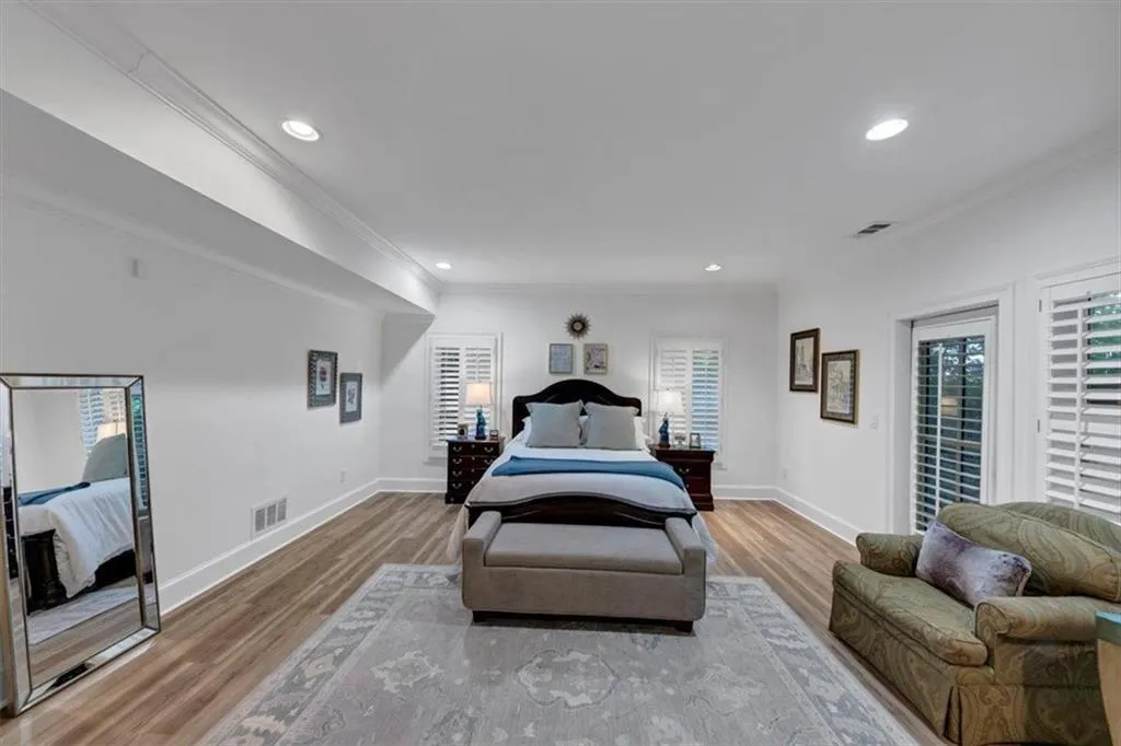 4222 Rickenbacker Drive Ne Unit 9, Atlanta, Georgia 30342, 4 Bedrooms Bedrooms, ,4 BathroomsBathrooms,Residential,For Sale,4222 Rickenbacker Drive Ne Unit 9,7594314