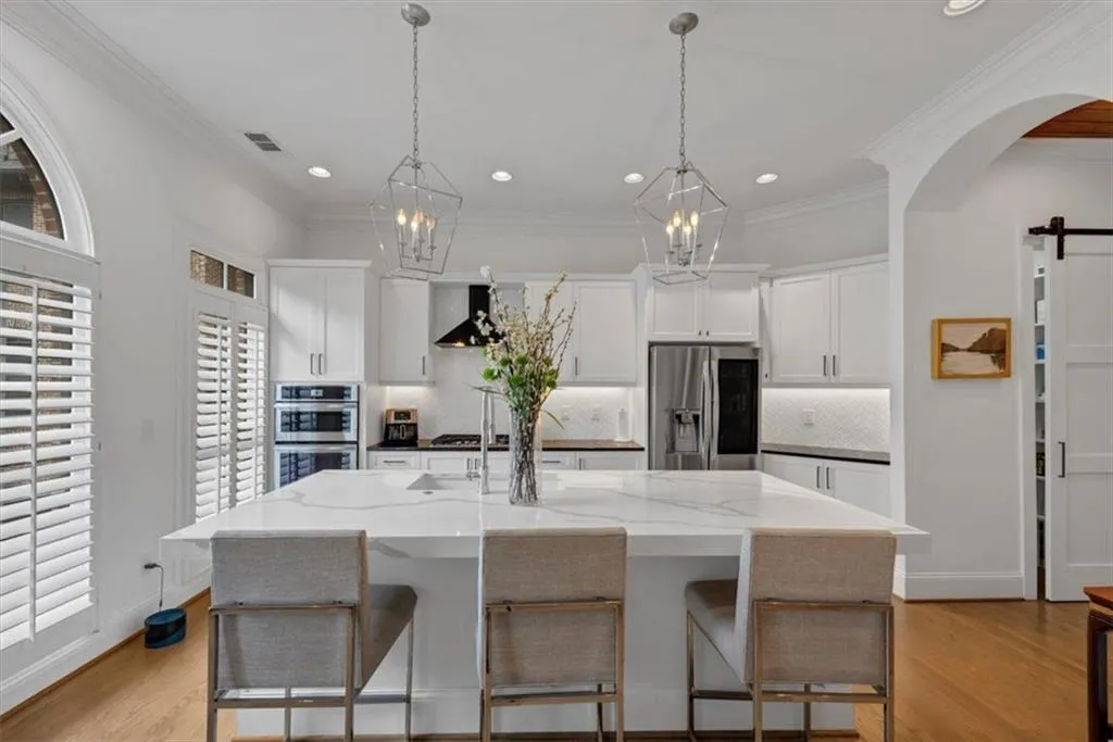 4222 Rickenbacker Drive Ne Unit 9, Atlanta, Georgia 30342, 4 Bedrooms Bedrooms, ,4 BathroomsBathrooms,Residential,For Sale,4222 Rickenbacker Drive Ne Unit 9,7594314