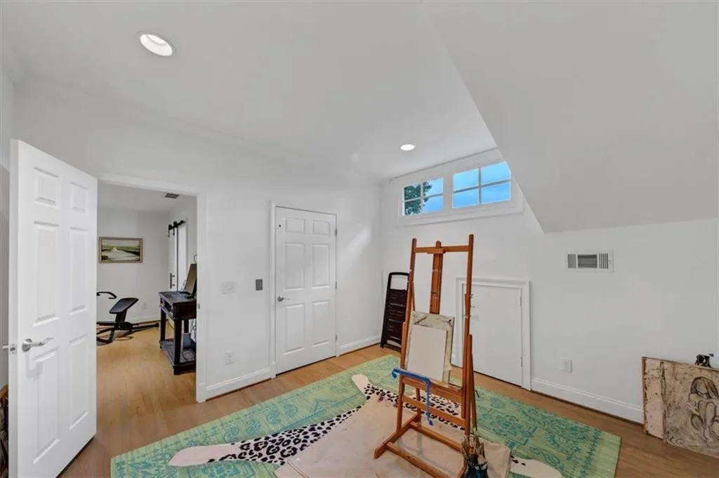 4222 Rickenbacker Drive Ne Unit 9, Atlanta, Georgia 30342, 4 Bedrooms Bedrooms, ,4 BathroomsBathrooms,Residential,For Sale,4222 Rickenbacker Drive Ne Unit 9,7594314