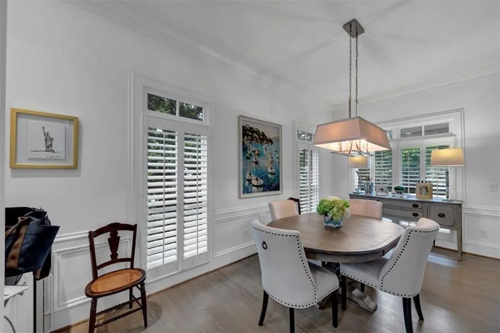 4222 Rickenbacker Drive Ne Unit 9, Atlanta, Georgia 30342, 4 Bedrooms Bedrooms, ,4 BathroomsBathrooms,Residential,For Sale,4222 Rickenbacker Drive Ne Unit 9,7594314