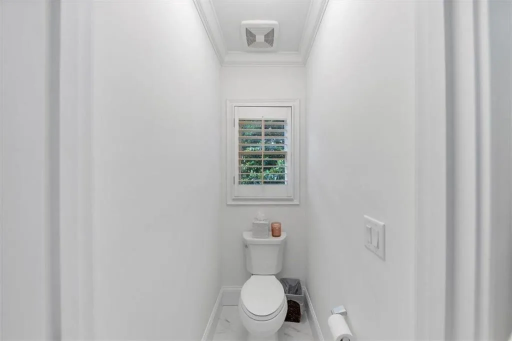 4222 Rickenbacker Drive Ne Unit 9, Atlanta, Georgia 30342, 4 Bedrooms Bedrooms, ,4 BathroomsBathrooms,Residential,For Sale,4222 Rickenbacker Drive Ne Unit 9,7594314