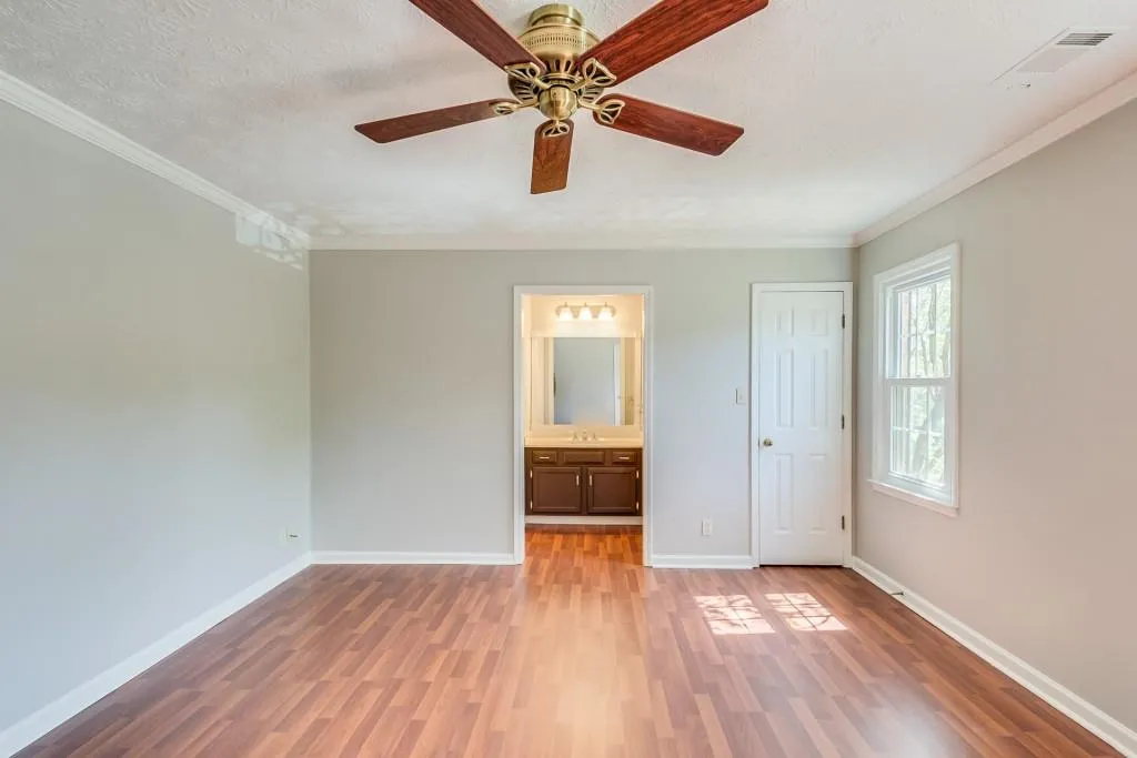 7910 Briar Villa Place, Sandy Springs, Georgia 30350, 3 Bedrooms Bedrooms, ,2 BathroomsBathrooms,Residential,Sold,7910 Briar Villa Place,5995049