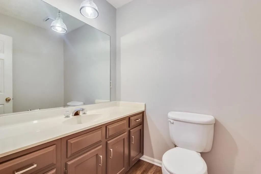7910 Briar Villa Place, Sandy Springs, Georgia 30350, 3 Bedrooms Bedrooms, ,2 BathroomsBathrooms,Residential,Sold,7910 Briar Villa Place,5995049