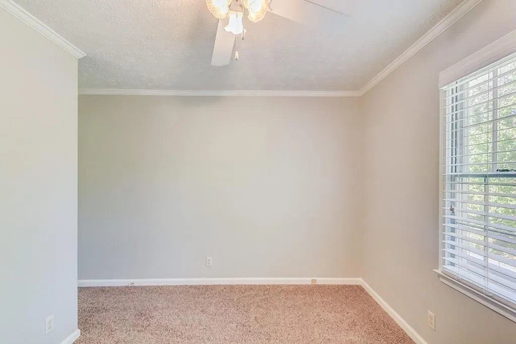 7910 Briar Villa Place, Sandy Springs, Georgia 30350, 3 Bedrooms Bedrooms, ,2 BathroomsBathrooms,Residential,Sold,7910 Briar Villa Place,5995049