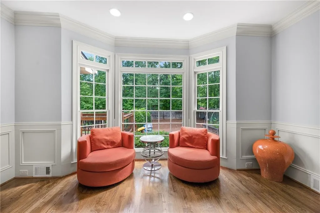 2800 Harwick Drive, Sandy Springs, Georgia 30350, 5 Bedrooms Bedrooms, ,4 BathroomsBathrooms,Residential,Sold,2800 Harwick Drive,7092370