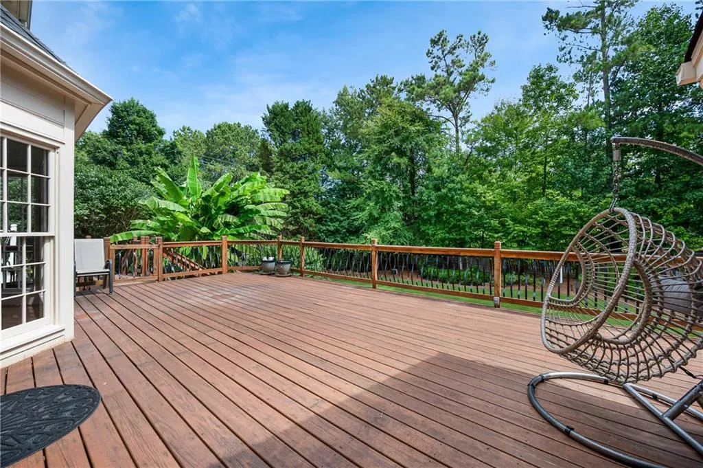 2800 Harwick Drive, Sandy Springs, Georgia 30350, 5 Bedrooms Bedrooms, ,4 BathroomsBathrooms,Residential,Sold,2800 Harwick Drive,7092370