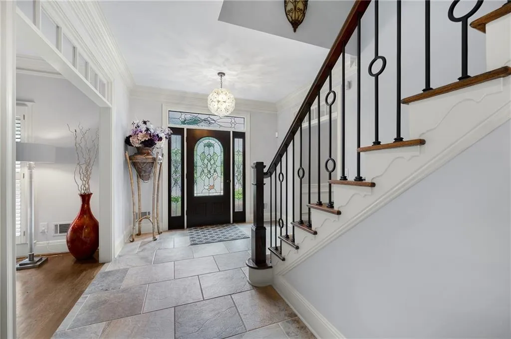 2800 Harwick Drive, Sandy Springs, Georgia 30350, 5 Bedrooms Bedrooms, ,4 BathroomsBathrooms,Residential,Sold,2800 Harwick Drive,7092370