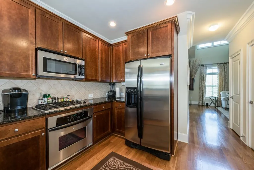 6404 Paulson Place Unit 6404, Atlanta, Georgia 30328, 2 Bedrooms Bedrooms, ,2 BathroomsBathrooms,Residential,Sold,6404 Paulson Place Unit 6404,5876201
