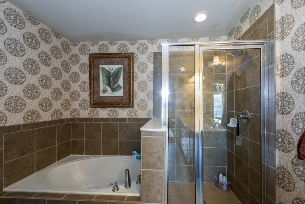 6404 Paulson Place Unit 6404, Atlanta, Georgia 30328, 2 Bedrooms Bedrooms, ,2 BathroomsBathrooms,Residential,Sold,6404 Paulson Place Unit 6404,5876201