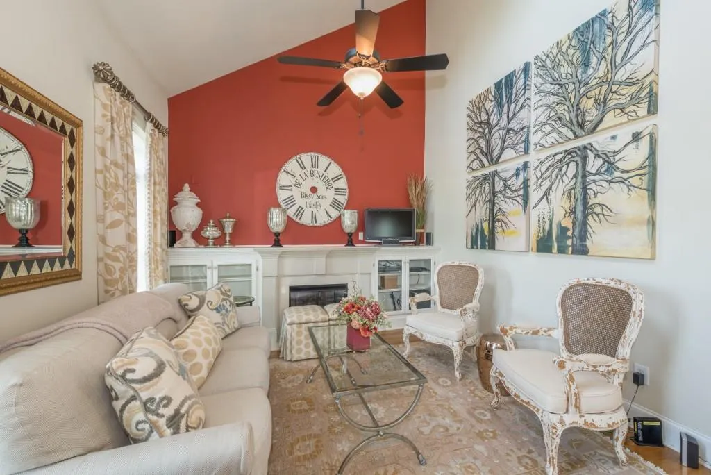 6404 Paulson Place Unit 6404, Atlanta, Georgia 30328, 2 Bedrooms Bedrooms, ,2 BathroomsBathrooms,Residential,Sold,6404 Paulson Place Unit 6404,5876201