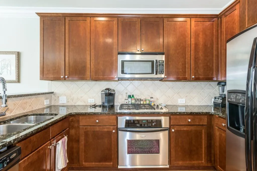 6404 Paulson Place Unit 6404, Atlanta, Georgia 30328, 2 Bedrooms Bedrooms, ,2 BathroomsBathrooms,Residential,Sold,6404 Paulson Place Unit 6404,5876201