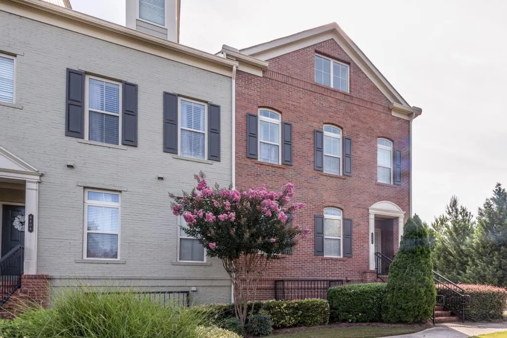 6404 Paulson Place Unit 6404, Atlanta, Georgia 30328, 2 Bedrooms Bedrooms, ,2 BathroomsBathrooms,Residential,Sold,6404 Paulson Place Unit 6404,5876201