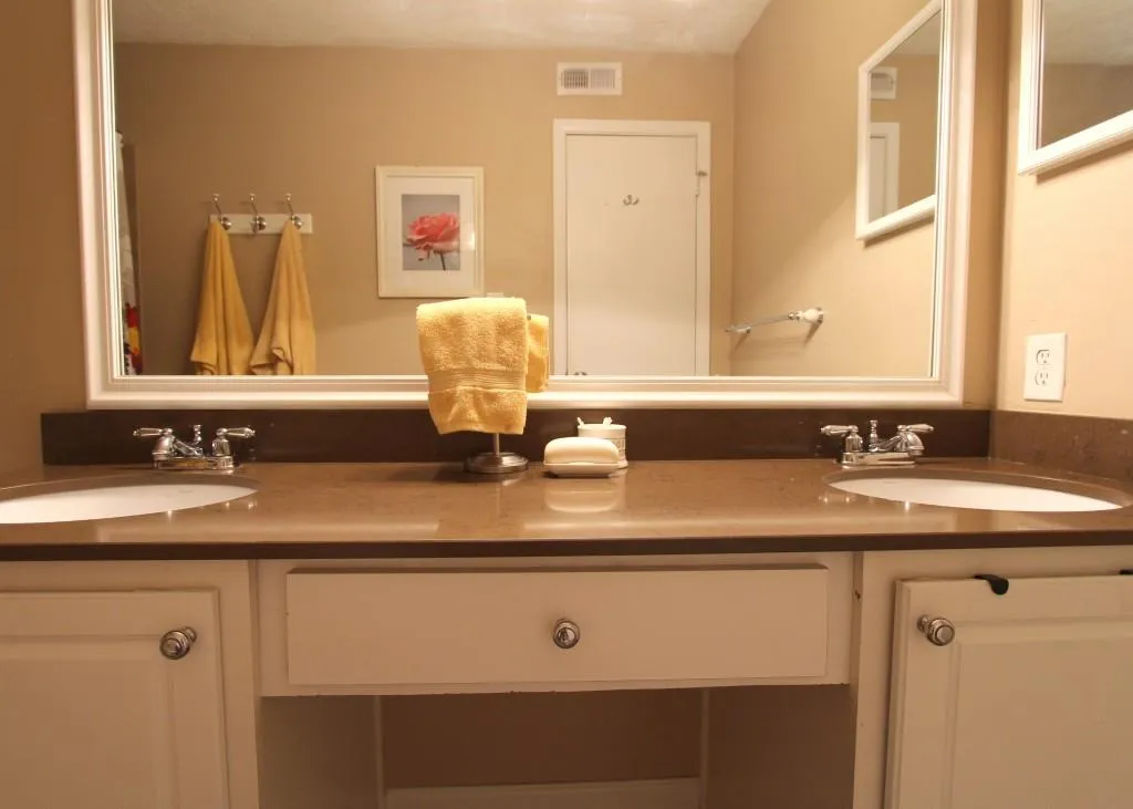 5145 Roswell Road Unit 7, Sandy Springs, Georgia 30342, 2 Bedrooms Bedrooms, ,1 BathroomBathrooms,Residential,Sold,5145 Roswell Road Unit 7,5851780