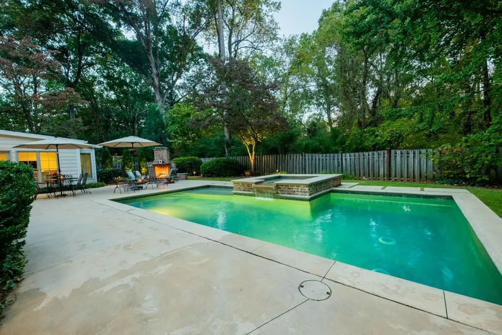 5130 Baroque Circle, Sandy Springs, Georgia 30342, 4 Bedrooms Bedrooms, ,3 BathroomsBathrooms,Residential,Sold,5130 Baroque Circle,6800875