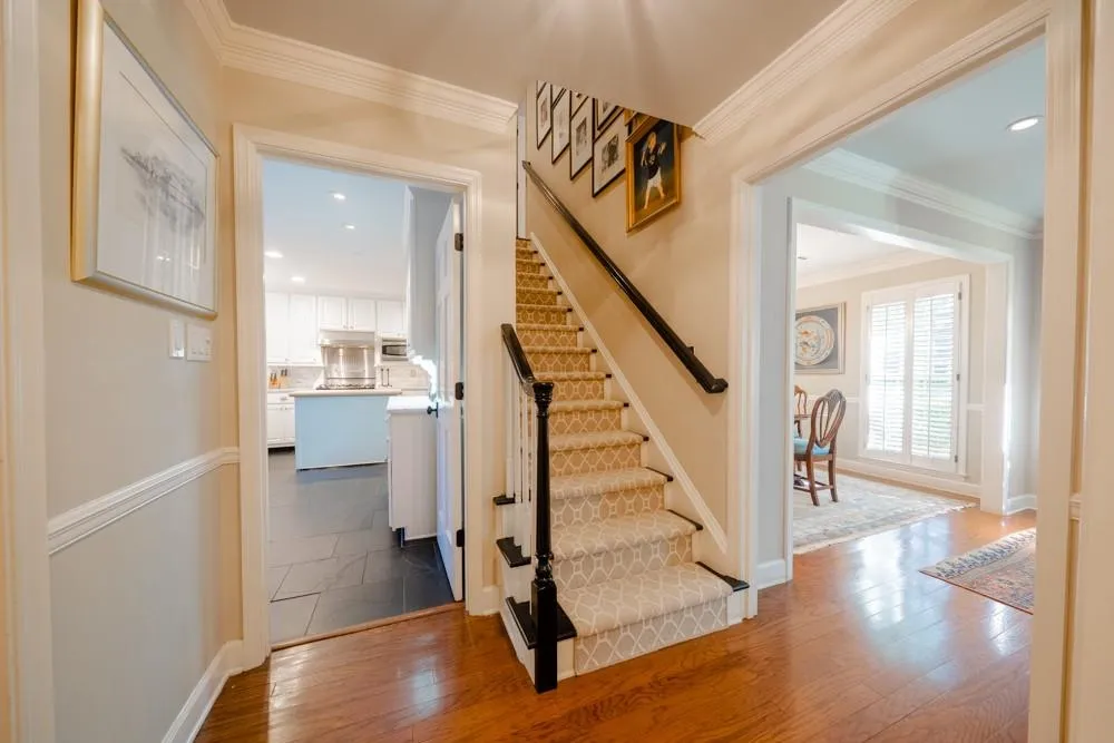 5130 Baroque Circle, Sandy Springs, Georgia 30342, 4 Bedrooms Bedrooms, ,3 BathroomsBathrooms,Residential,Sold,5130 Baroque Circle,6800875