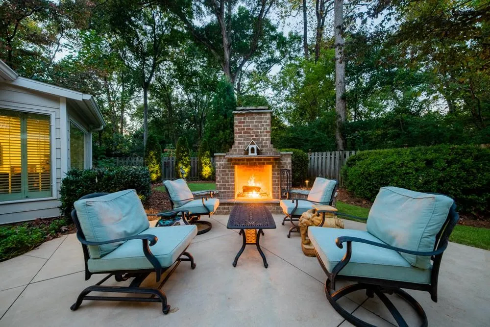 5130 Baroque Circle, Sandy Springs, Georgia 30342, 4 Bedrooms Bedrooms, ,3 BathroomsBathrooms,Residential,Sold,5130 Baroque Circle,6800875
