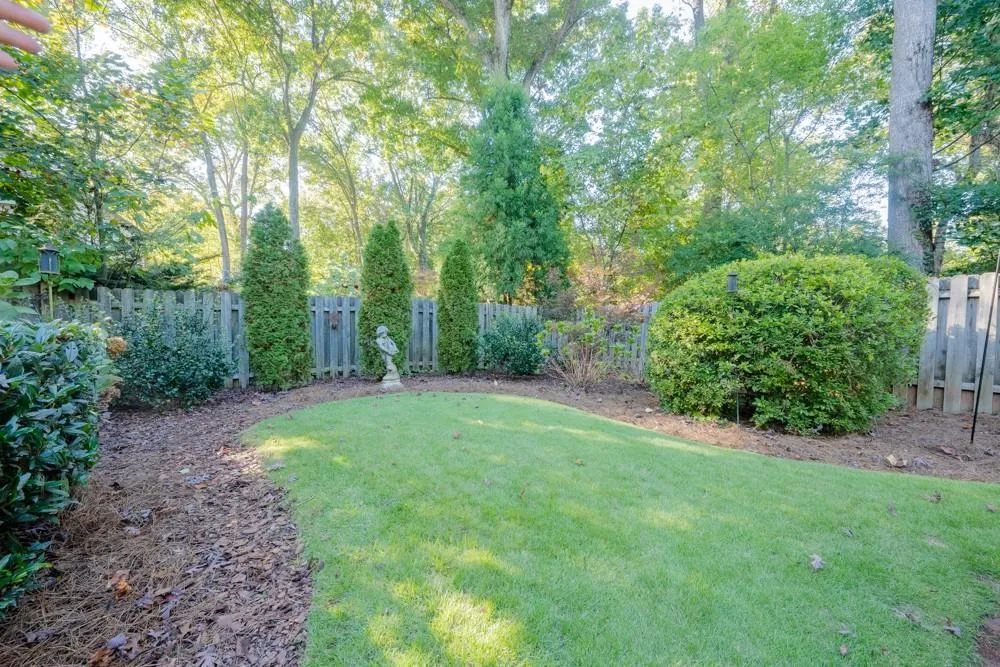 5130 Baroque Circle, Sandy Springs, Georgia 30342, 4 Bedrooms Bedrooms, ,3 BathroomsBathrooms,Residential,Sold,5130 Baroque Circle,6800875