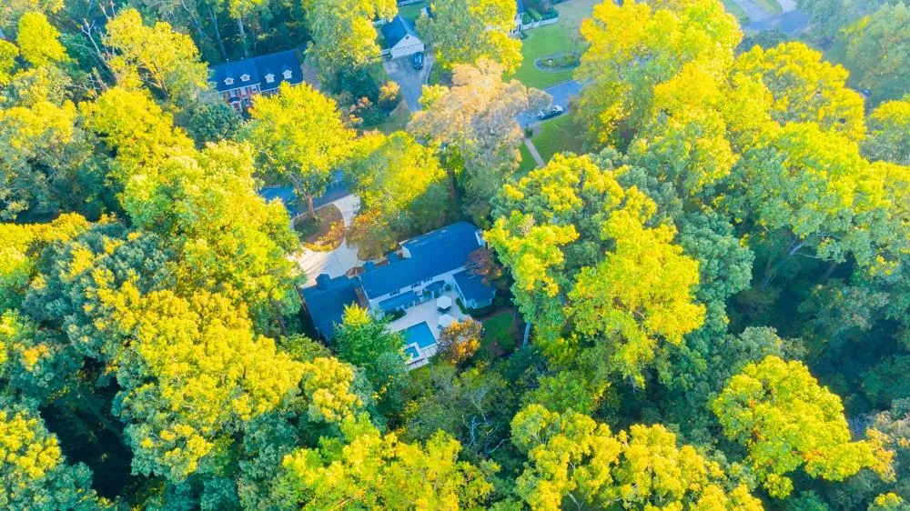 5130 Baroque Circle, Sandy Springs, Georgia 30342, 4 Bedrooms Bedrooms, ,3 BathroomsBathrooms,Residential,Sold,5130 Baroque Circle,6800875