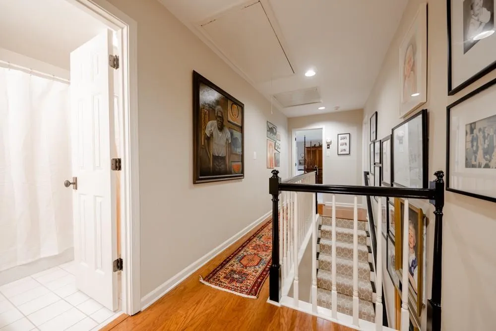 5130 Baroque Circle, Sandy Springs, Georgia 30342, 4 Bedrooms Bedrooms, ,3 BathroomsBathrooms,Residential,Sold,5130 Baroque Circle,6800875